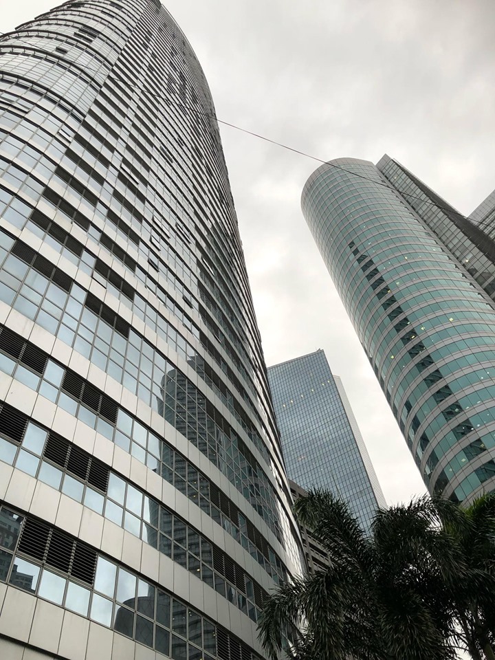 Thủ đô Manila tập trung nhiều tòa nhà cao tầng kiến trúc đẹp